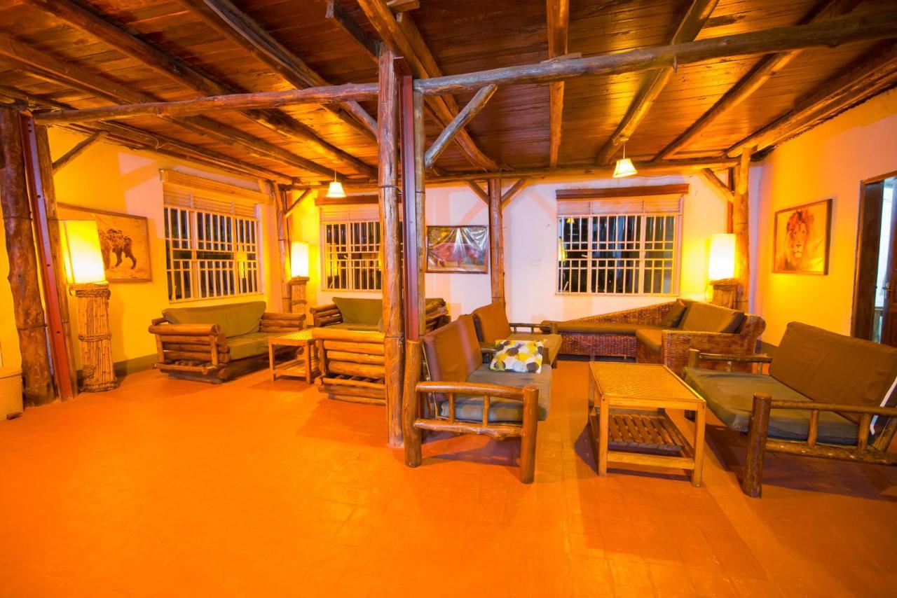 Engiri Game Lodge And Campsite Katunguru 외부 사진
