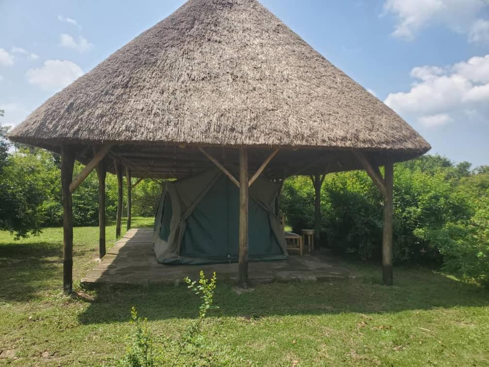 Engiri Game Lodge And Campsite Katunguru 외부 사진